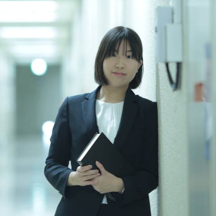小川真輝の顔写真